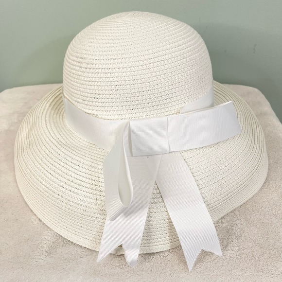 VINTAGE BELMAR New York Women's White Big Bow Straw Bucket Summer Hat - Picture 4 of 5